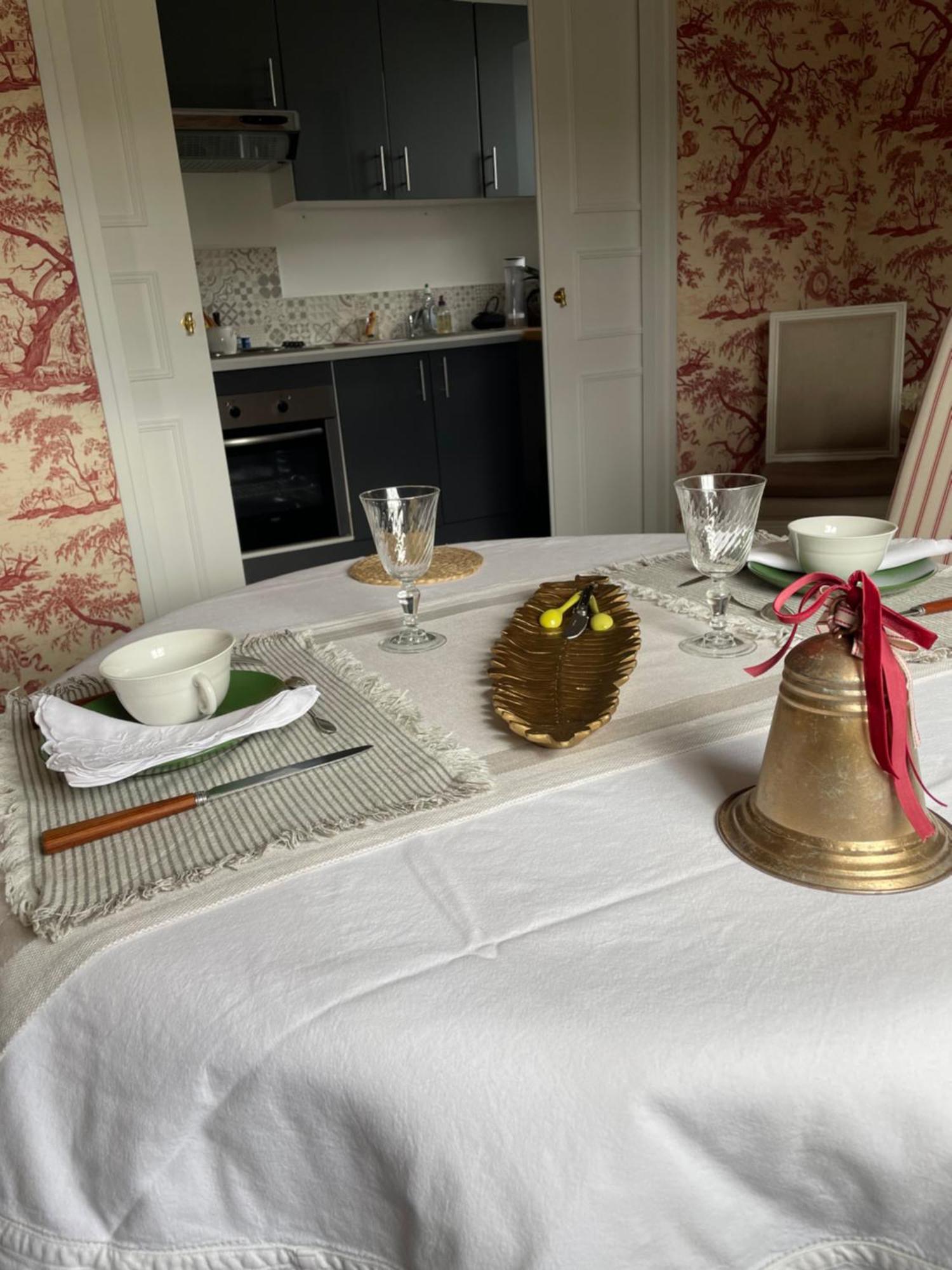 Belle Fontaine Hotel บัวร์ ภายนอก รูปภาพ